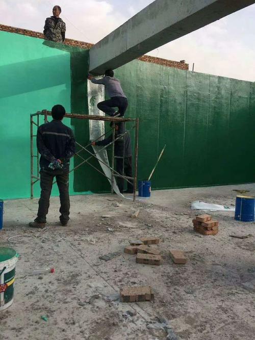 河池针对老旧车间地面普遍存在的起砂、裂缝问题